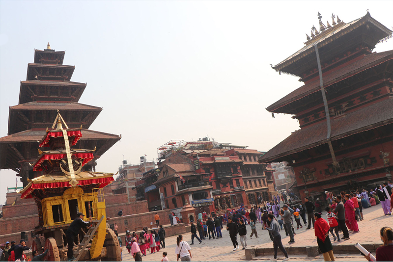 Biska_jatra_bhaktapur