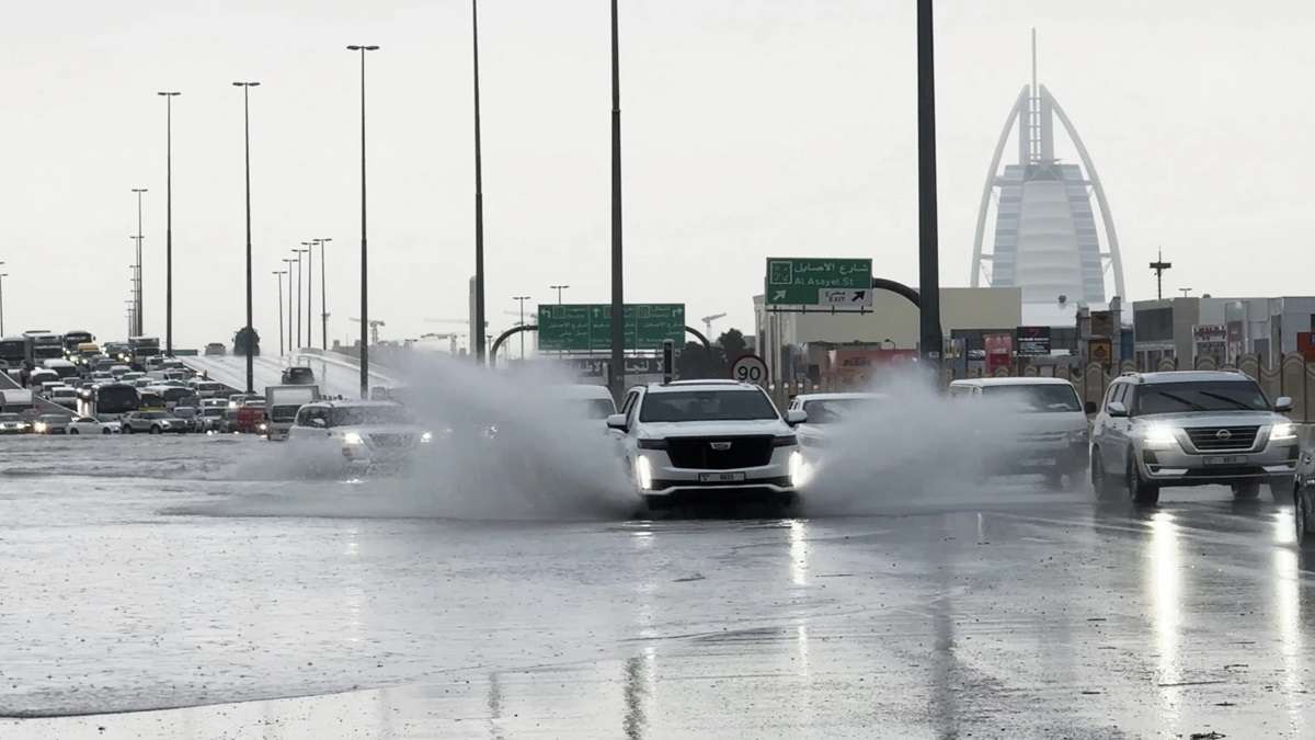 Rain in Dubai - 2024 April 17